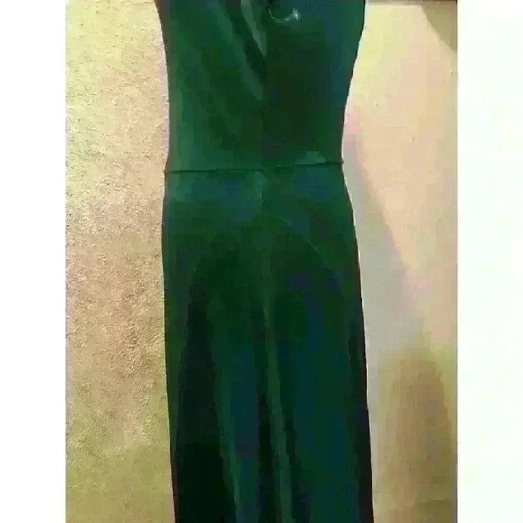 Love by Design Geneva V-neck Sleeveless Maxi Dress Hunter Green Dress Size M - Picture 9 of 12